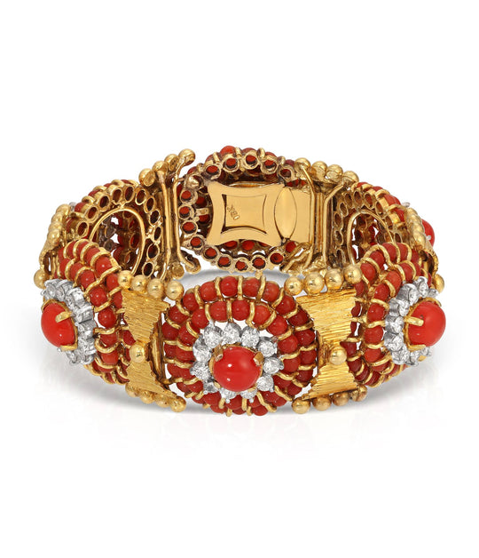 Carnelian and Diamond Bracelet in 18K Gold
