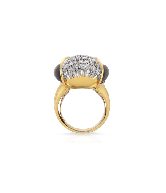 Onyx & Diamond Ring in 18K Gold