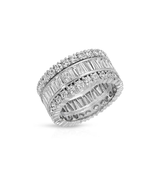Diamond Baguette Eternity Band in Platinum
