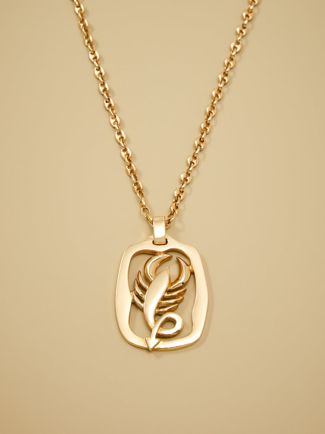 Jean Paris Scorpio Zodiac Pendant in 18k Gold