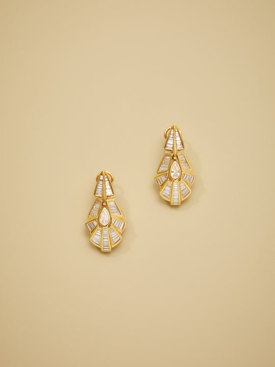 Pear Cut & Baguette Cut Diamond Earrings in 18k Gold