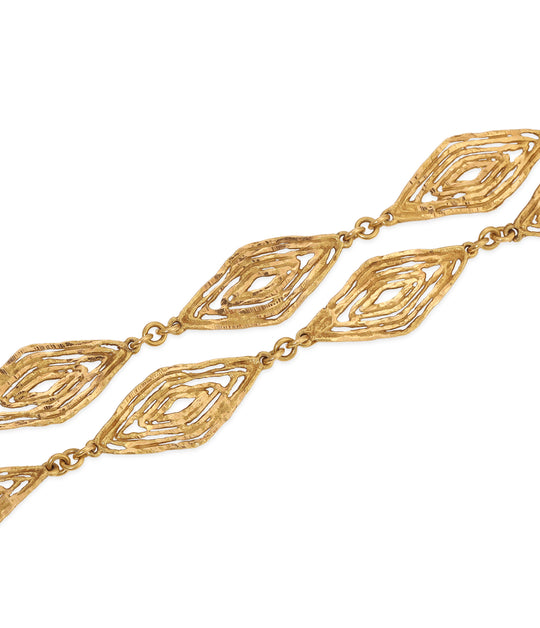 Textured Chain in 18K Gold