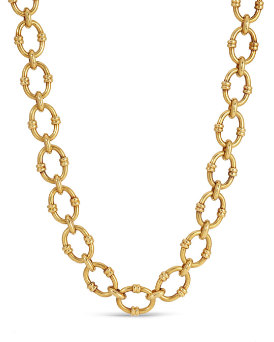 Vintage Fancy Oval Link Long Necklace in 18k Gold