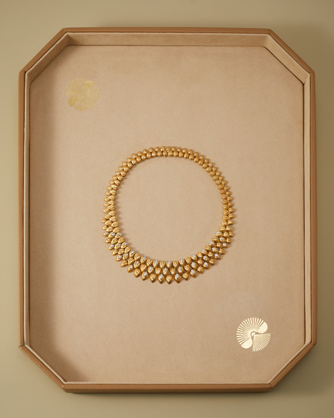 Textured Leaf Linked Collar Diamond Necklace in Platinum & 18k Gold