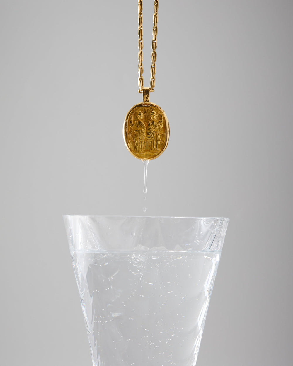 Cartier Gemini Pendant in 18k Gold