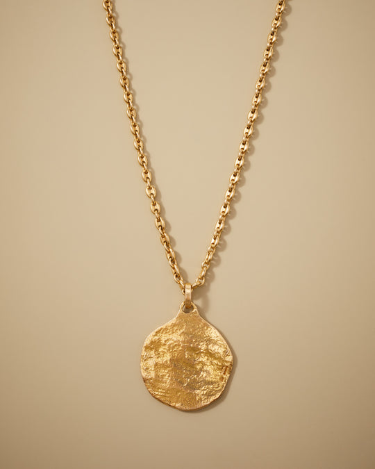 Cartier Aries Zodiac Pendant with Mariner Chain by George L'Enfant in 18k Gold