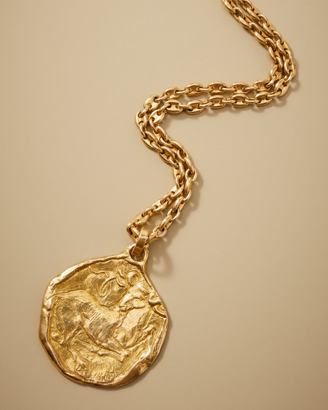 Cartier Aries Zodiac Pendant with Mariner Chain by George L'Enfant in 18k Gold