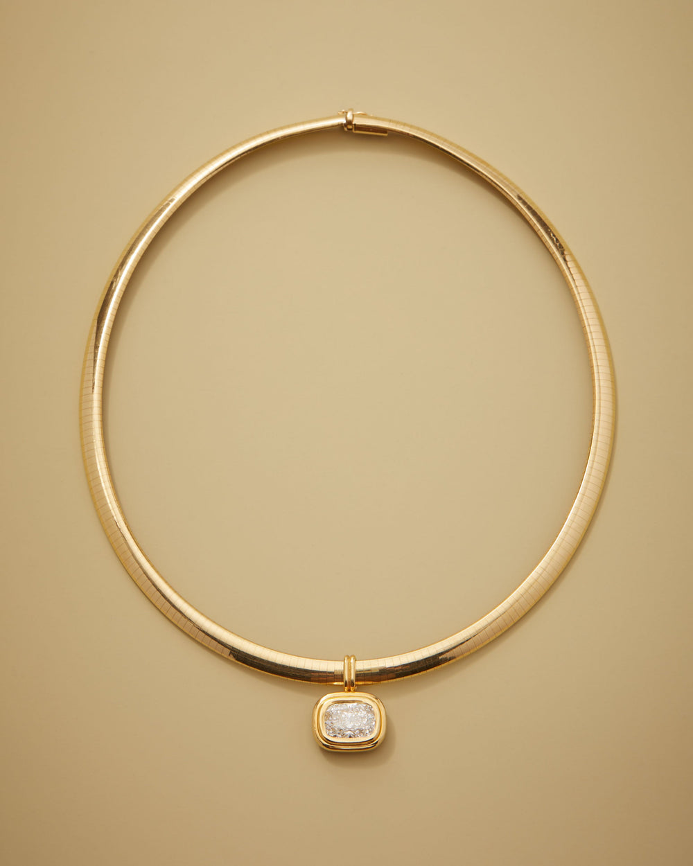 Cushion Cut Diamond Bezel Pendant in 18k Gold