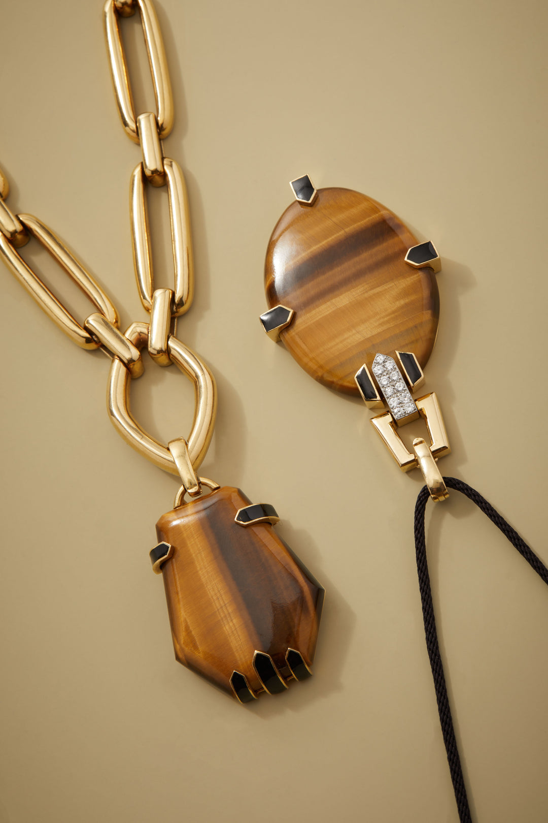 David Webb Tiger's Eye Oval Pendant