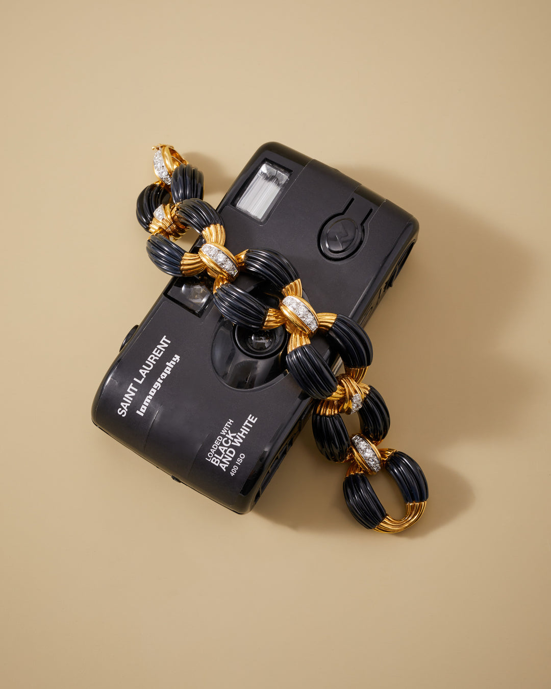 Onyx and Diamond Link Bracelet in 18k Gold