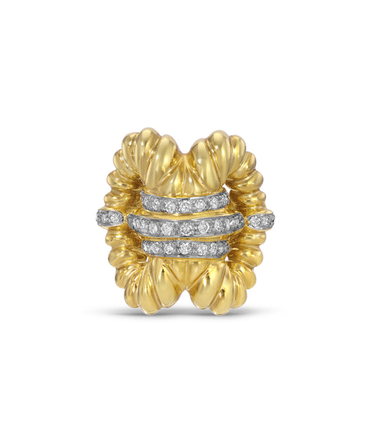 Diamond Knot Ring in 18k Gold