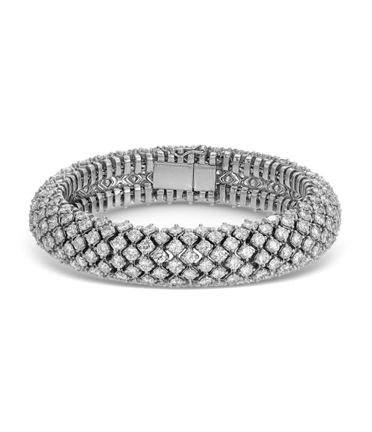 Diamond Bombé Bracelet in Platinum