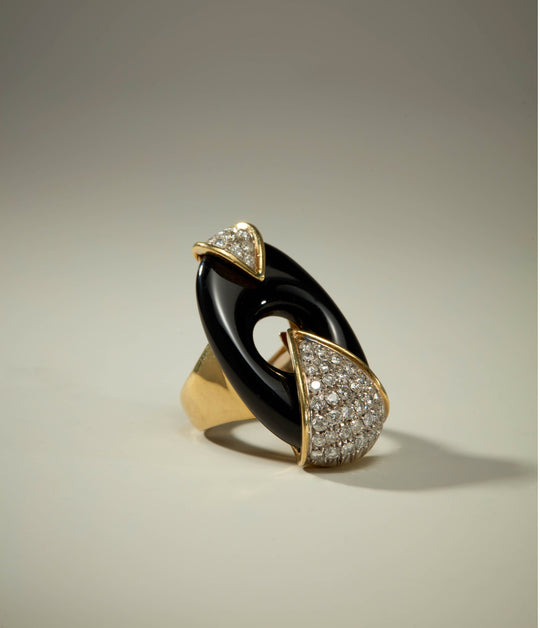 Onyx & Diamond Ring in 18K Gold