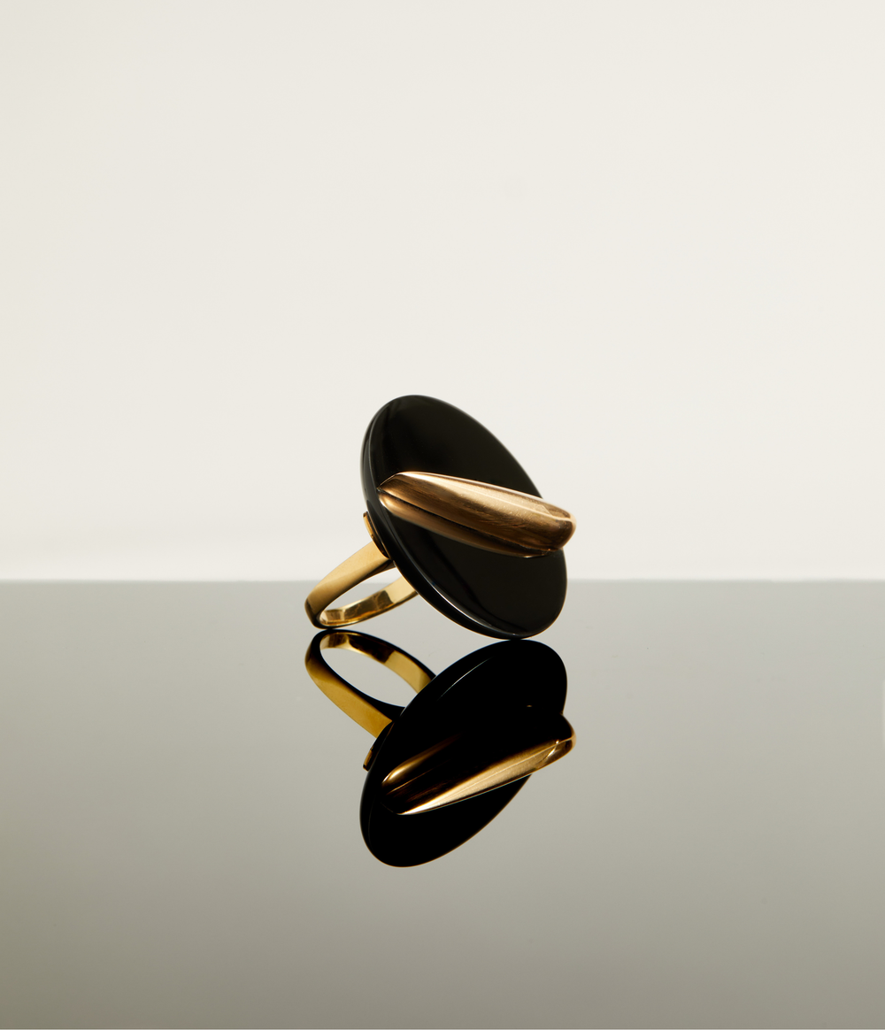 Giorgio Facchini Onyx Sculptural Ring in 18k Gold
