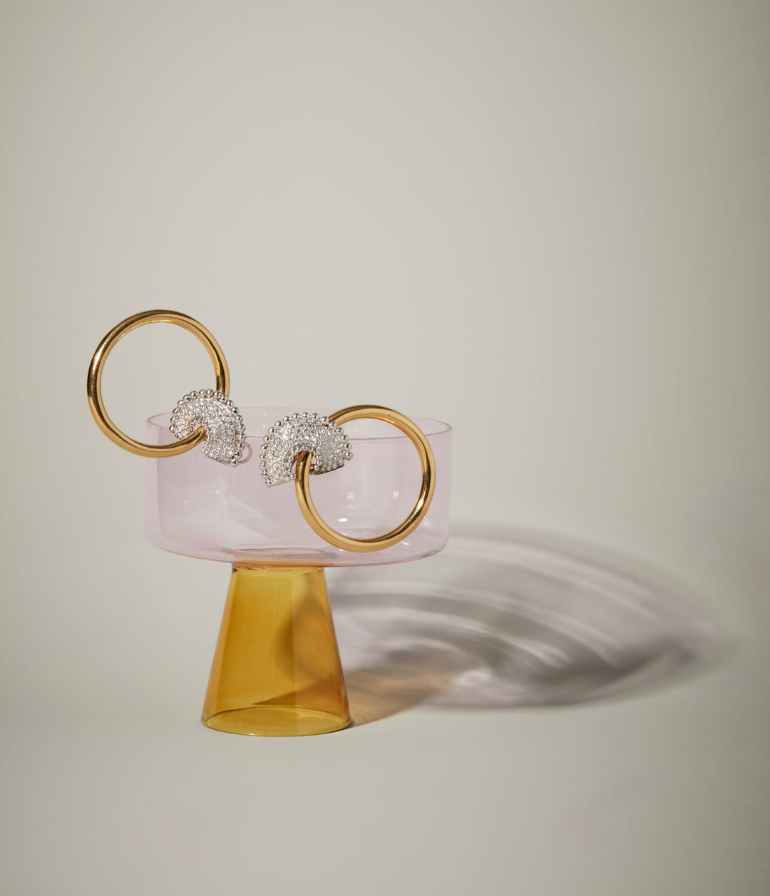 Mèrenor Diamond Hoop Ear Clips in 18k Two-Toned Gold